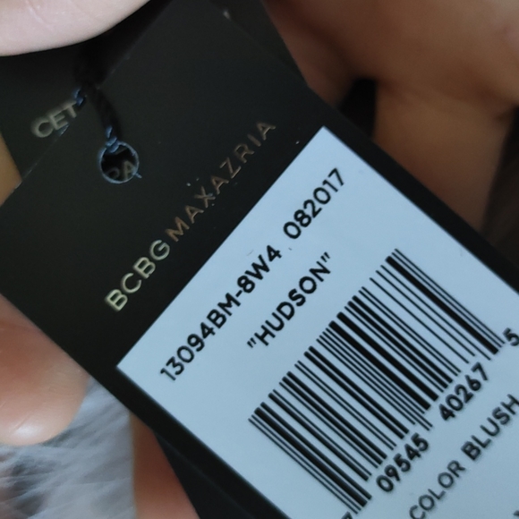 Bcbgmaxzaria real foxfur vest - Picture 5 of 5